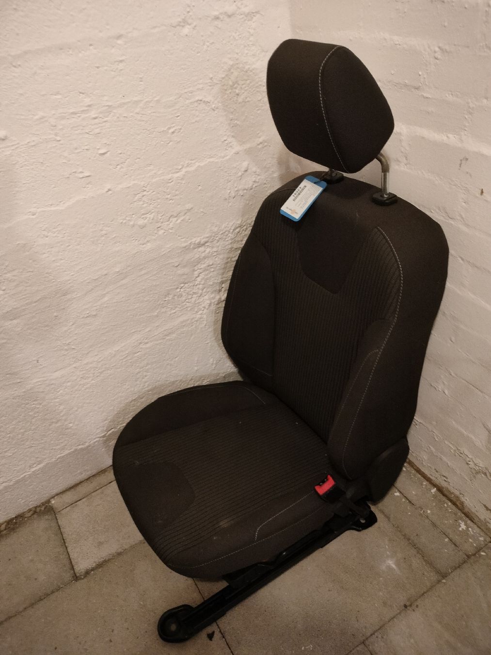 Ford Alle Autoersatzteile: Autositz für Ford Focus – Gebraucht aus Seuzach von Flyinghirsch69 2
