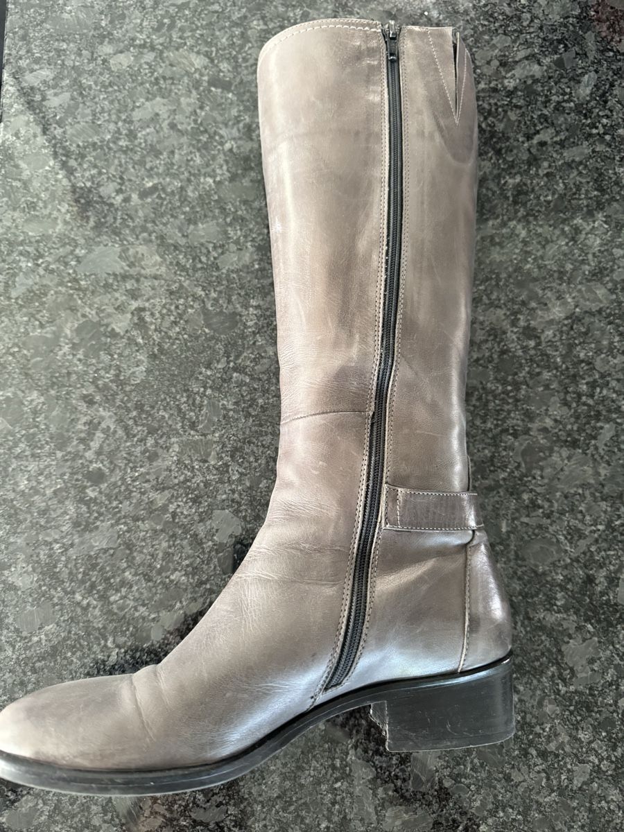 Scarpe da donna: Bottes grises – Nuovo (secondo la descrizione) da Blonay venduto da Celuna 1