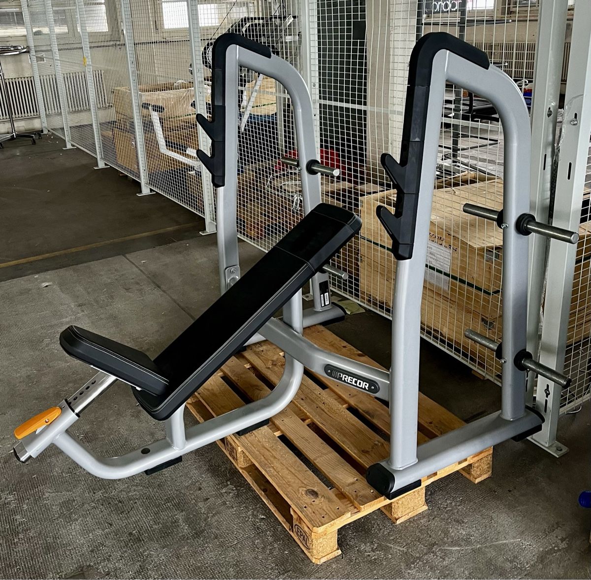 Vélos d'appartement: Schrägbank Precor – D'occasion à Murten par Bigwave