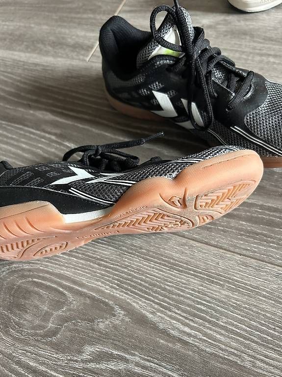 Scarpe da uomo: Sportschuhe – Usato da Oberflachs venduto da zoe_st77 1