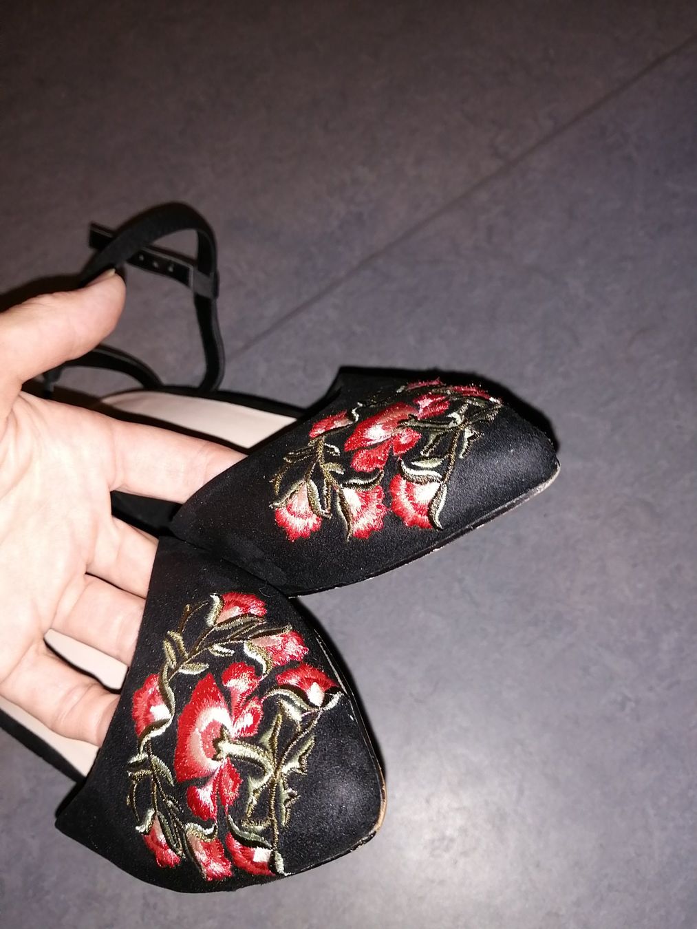 Aldo Scarpe da donna: Sandalen mit Stickerei. ALDO gr.39 – Usato da Buchrain venduto da nat_pl5p 1