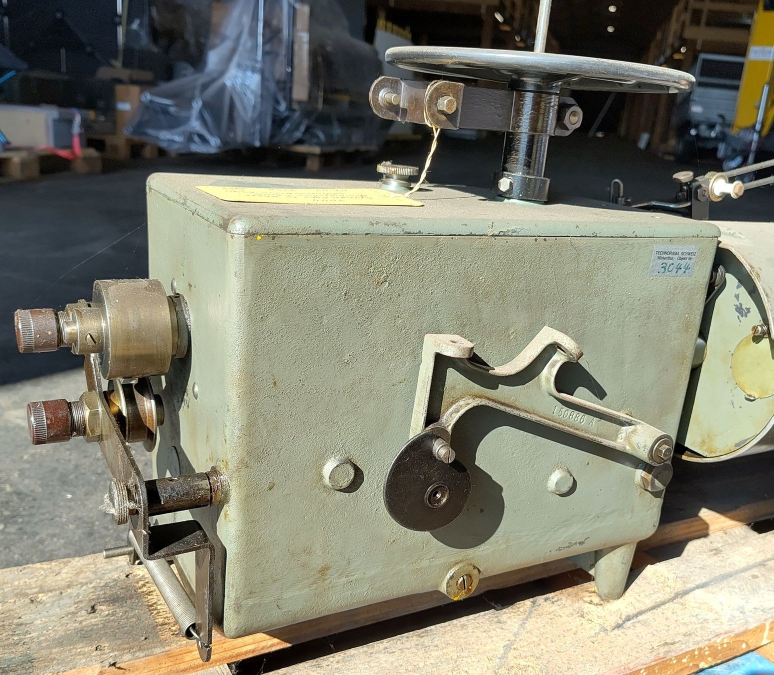 Tutte le macchine: Spindelkopf zu Schussspuhlmaschine – Usato da Winterthur venduto da TechnoramaWinterthur 3