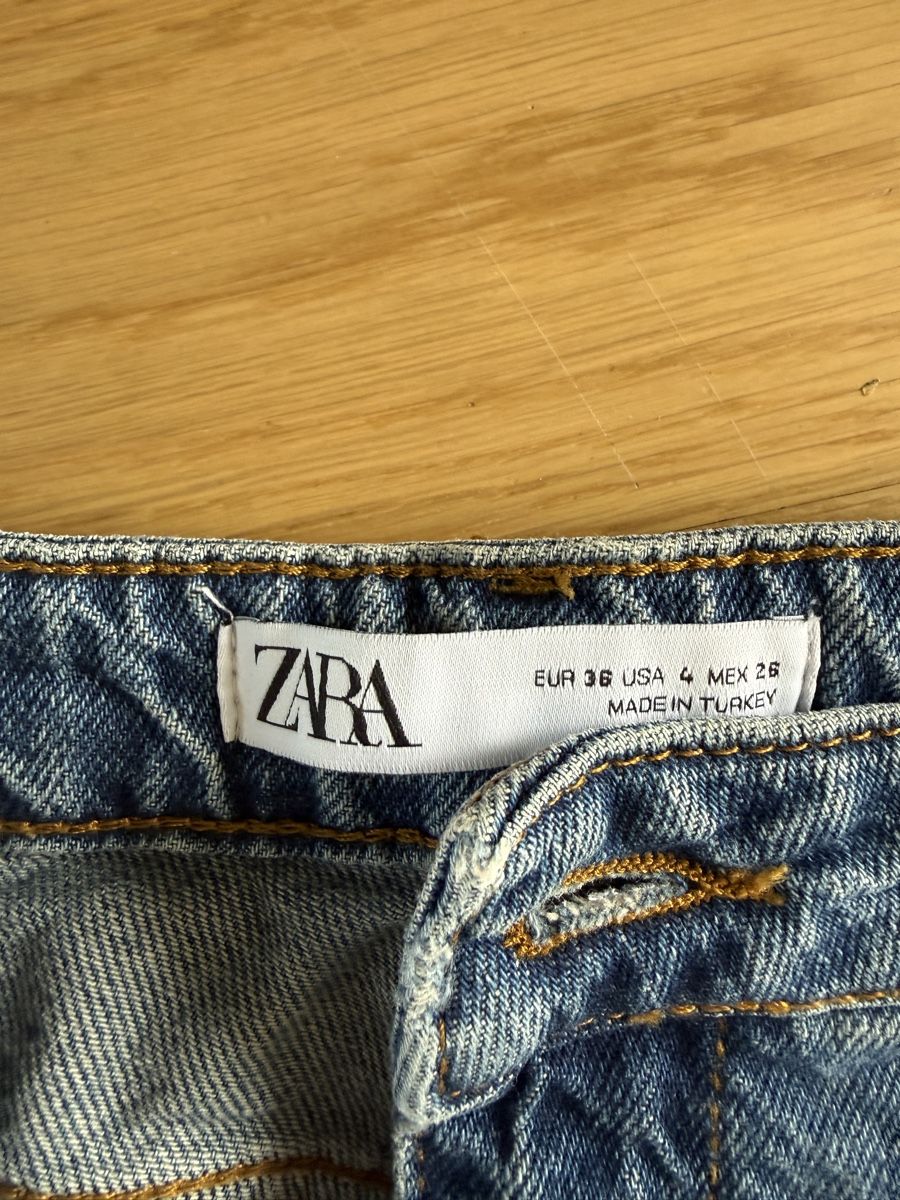 Zara Jeans: jeans (36) – Gebraucht aus Freidorf TG von driftingforthrifting 1