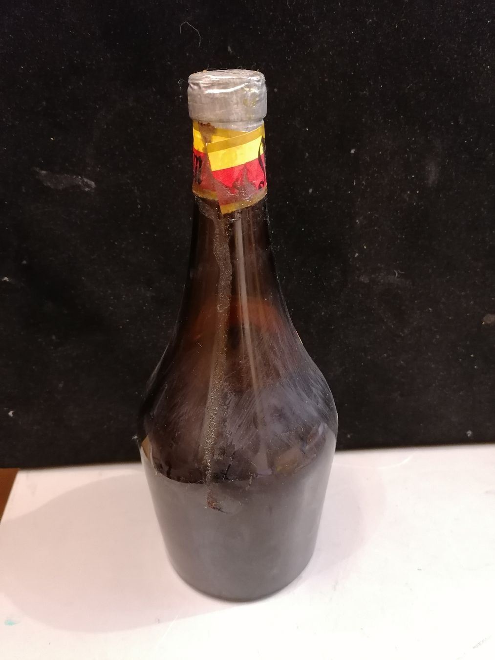 Spirituosen: Bouteille vintage "Millennium" Hydromel Polonais – Neu (gemäss Beschreibung) aus Genève von Leboucheoreilles 6