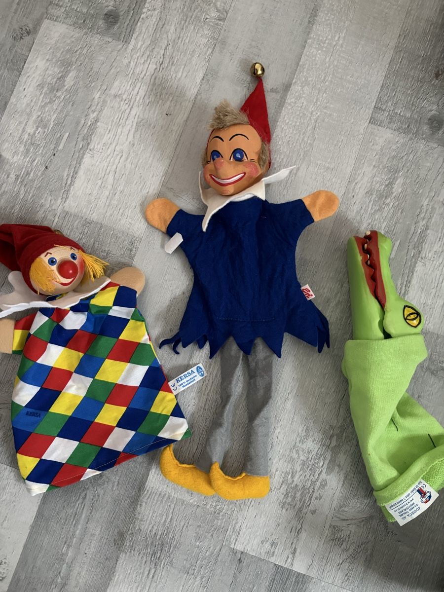 Spielzeuge: Kasperle Figuren – Neu (gemäss Beschreibung) aus Vordemwald von Jerry328