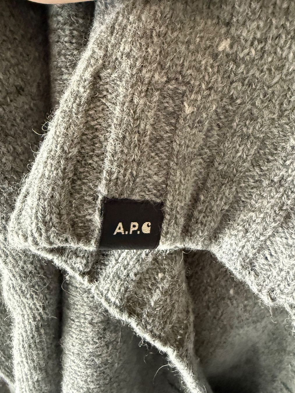 Carhartt Maglioni & Felpe: Carhartt WIP Commando Sweater x A.P.C. – Usato da Worb venduto da le_castor 3
