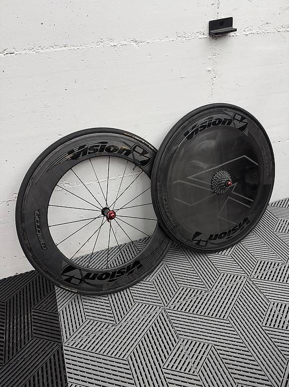 Pezzi di ricambio: Vision Metron Laufradsatz 80/Disc – Usato da Horw venduto da guggertim 3