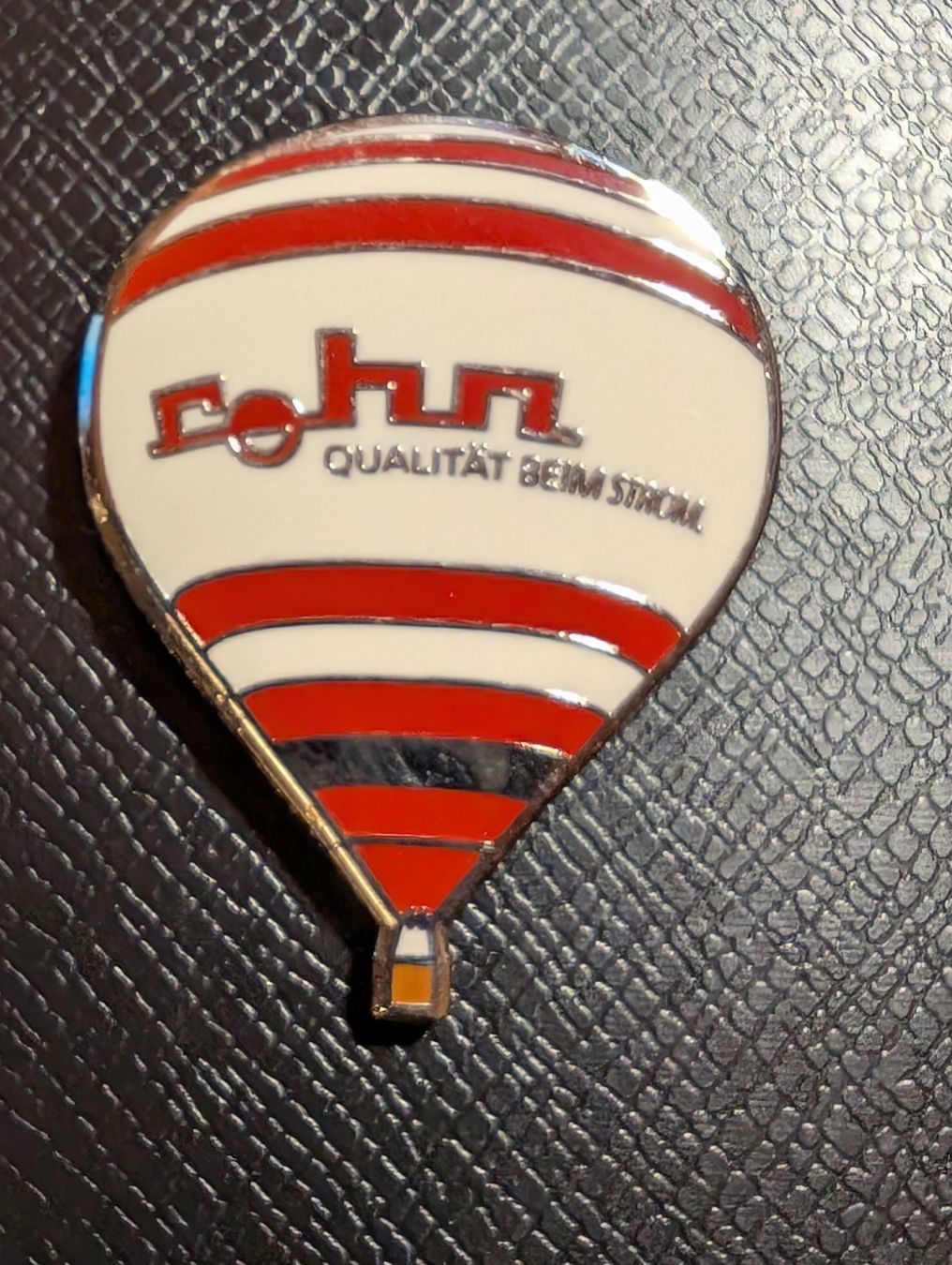 Placchette & Badge: Ansteckpin Ordner: Luftballon – Usato da Oppligen venduto da Pin-Fall-Shop