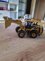 CAT 966K Radlader im Massstab 1:50 - Detailgetreu!