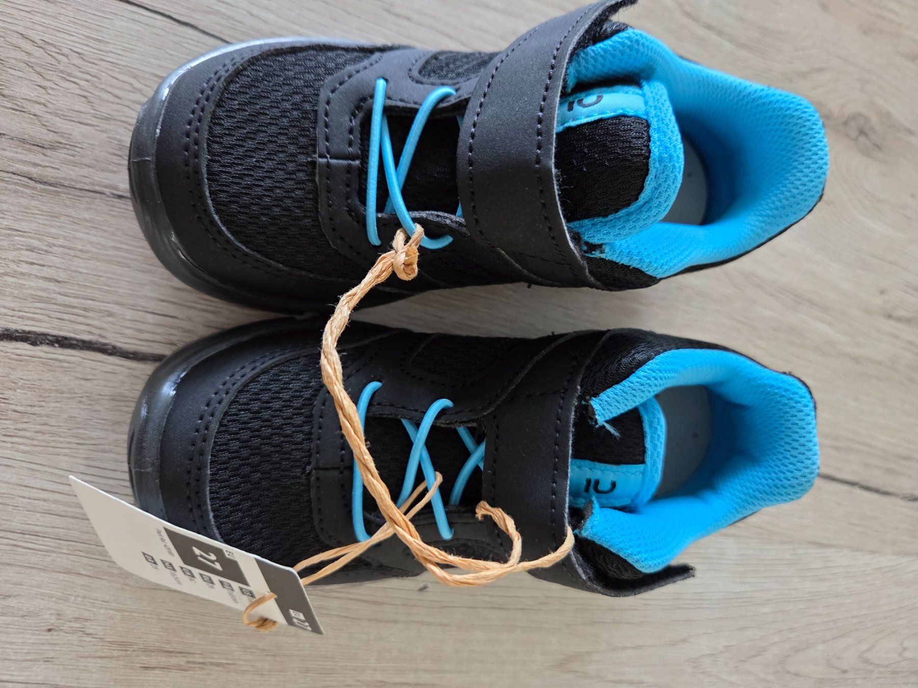 Schuhe für Jungen: Trekingschuhe QUECHUA gr.27 – Neu und originalverpackt aus Grossdietwil von GNOM313