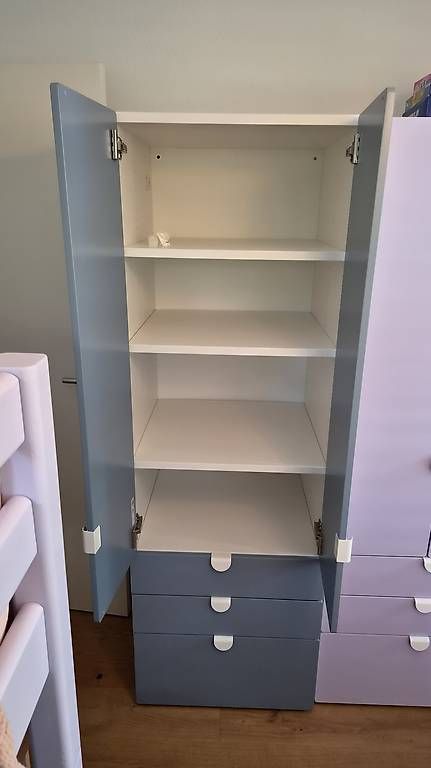 Ikea Schränke: Kinderkleiderschrank IKEA Platsa – Gebraucht aus Arlesheim von ONANON 1