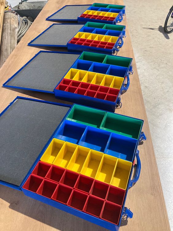 GREATE Sortimentskasten Metall - 23 Behälter Schraubenkoffer 44,3x33,7x7cm