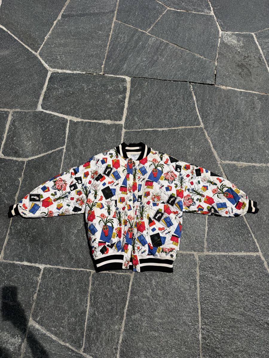 Chanel Giacche: CHANEL bomber Jacket jacke giacca 44 – Usato da Locarno venduto da av_lord