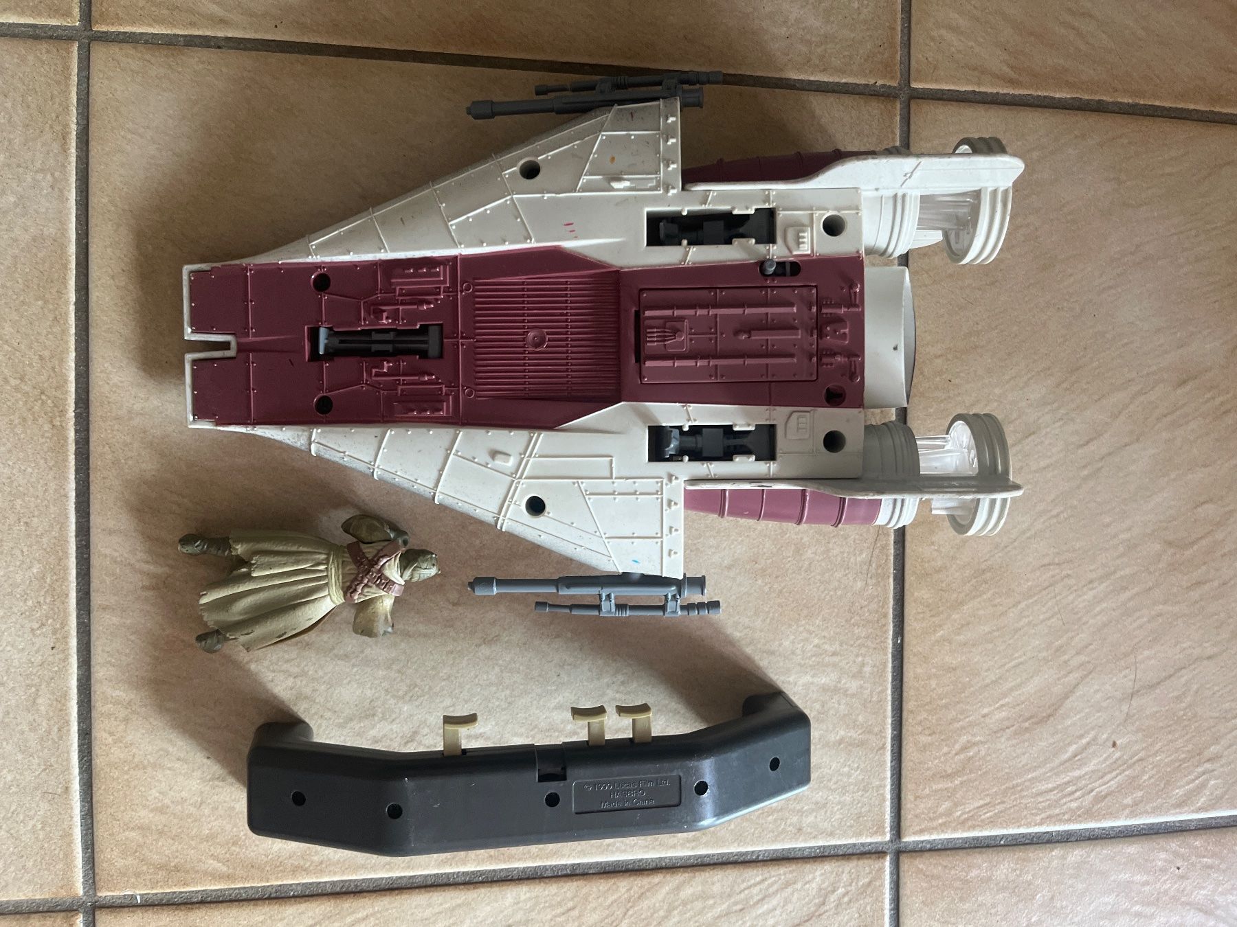 Hasbro Giocattoli: Figurine Tusken, A-Wing et support Droid Fighter Star Wars – Usato da Vernayaz venduto da Darkfrost 1