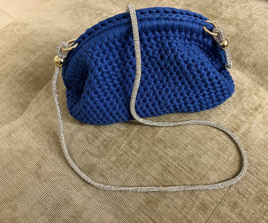 Borse da donna: Selbst gehäkelte Clutch Bag – Nuovo (secondo la descrizione) da Hinwil venduto da camposlu 4