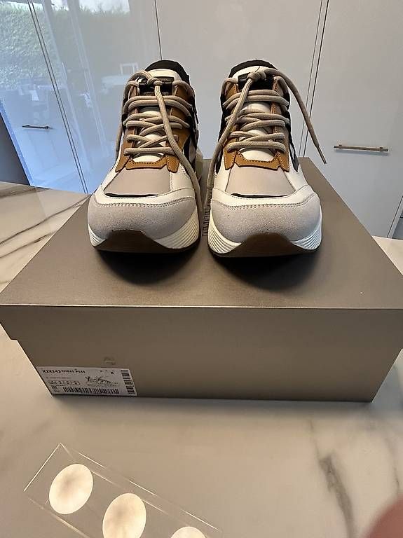 Scarpe da uomo: Sneaker uomo Giorgio Armani tg. 8 – Usato da Stabio venduto da mse_w2tl 1