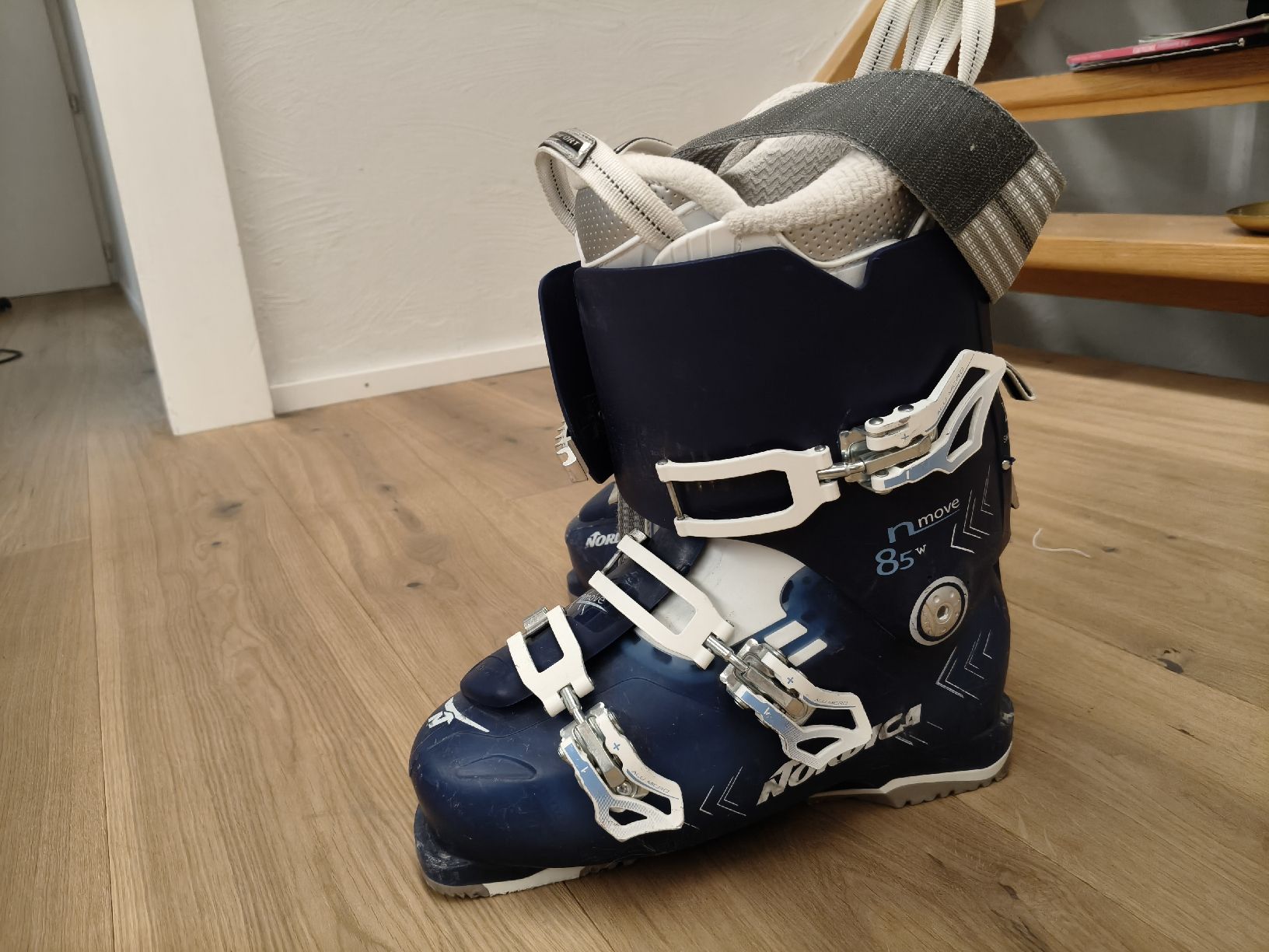 Nordica Scarpe da uomo: Bottes ski Nordica 265 – Usato da Chamoson venduto da Yuriyaa 1