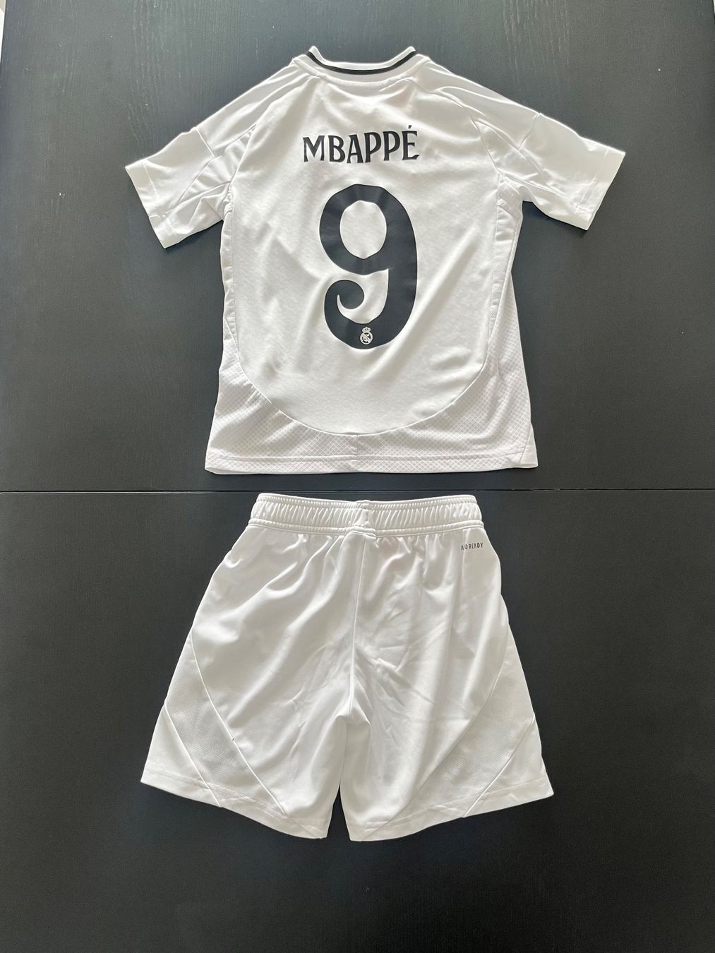 Adidas Canottiere & Pantaloni: Real Madrid Mbappé Gr. 140 (Original) – Usato da Jona venduto da Lana_B 1