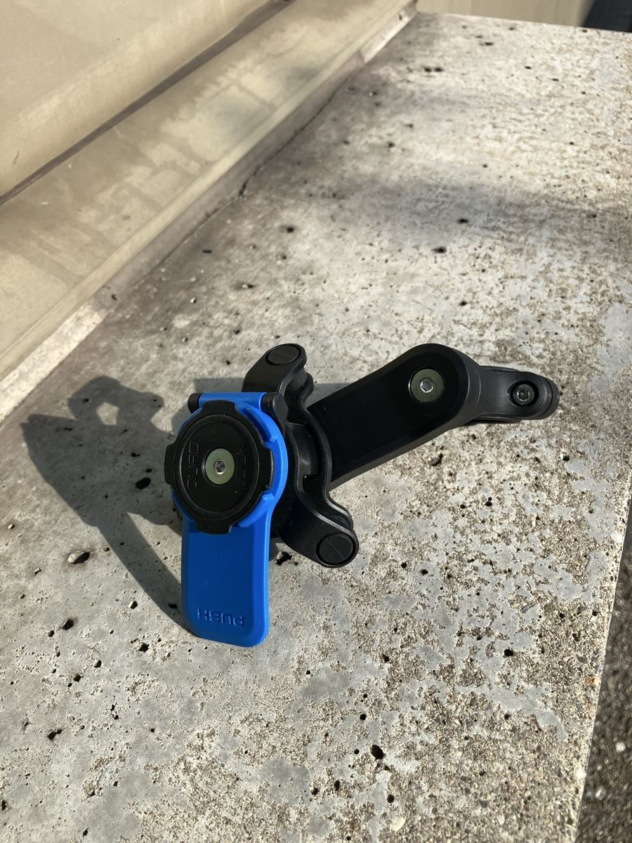 Quad Lock Halterungen: Quadlock Halterung mit Vibrationsdämpfer – Gebraucht aus Zürich von dapaula 2