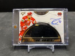 Sammelkarte Johnny Kneubühler EHC Biel Puck Relic 06/15
