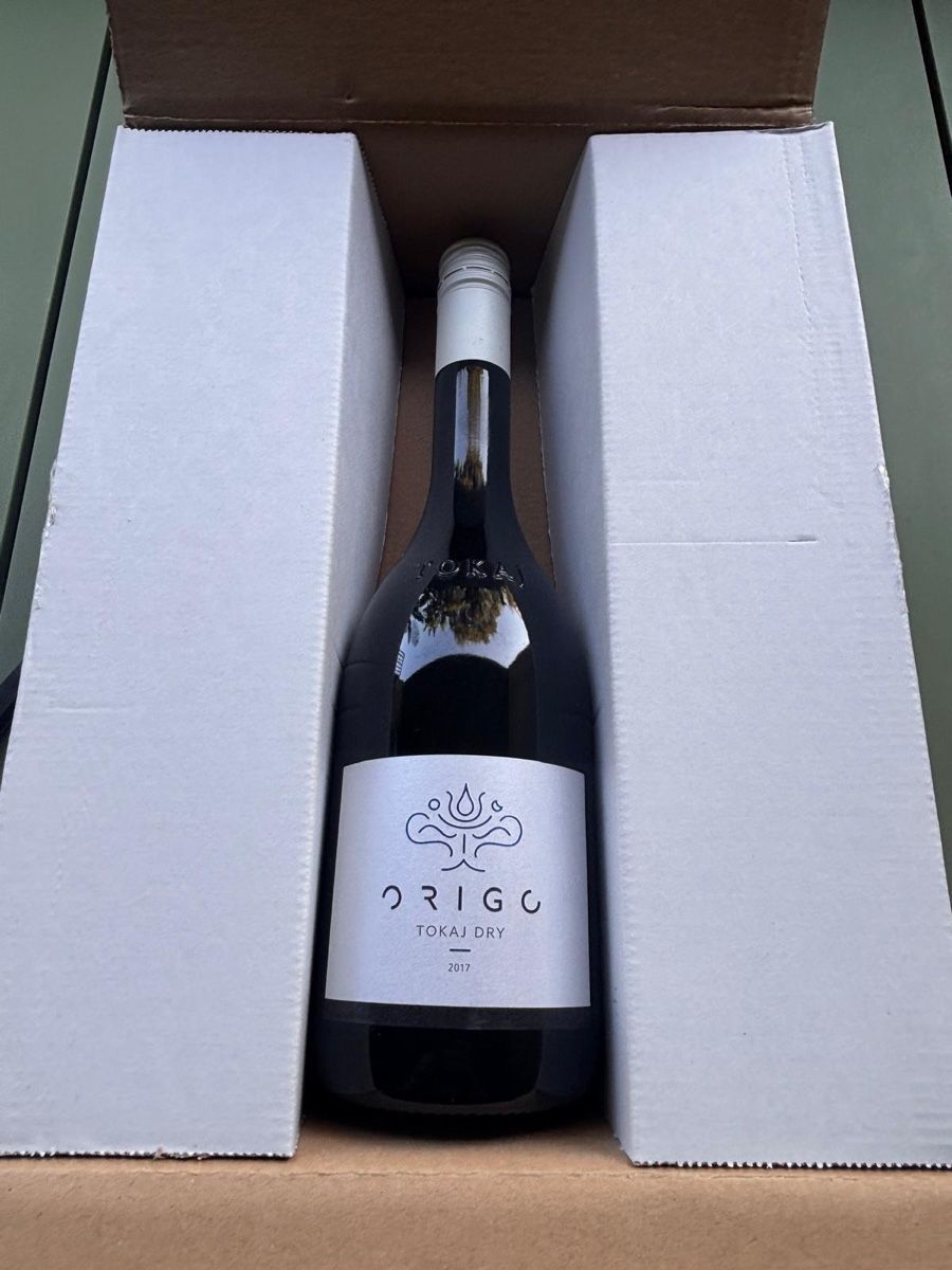 Vino: Vin blanc sec en cartons de 6 bouteilles.  – Nuovo e nell'imballaggio originale da Lausanne venduto da fra_dvj9 1