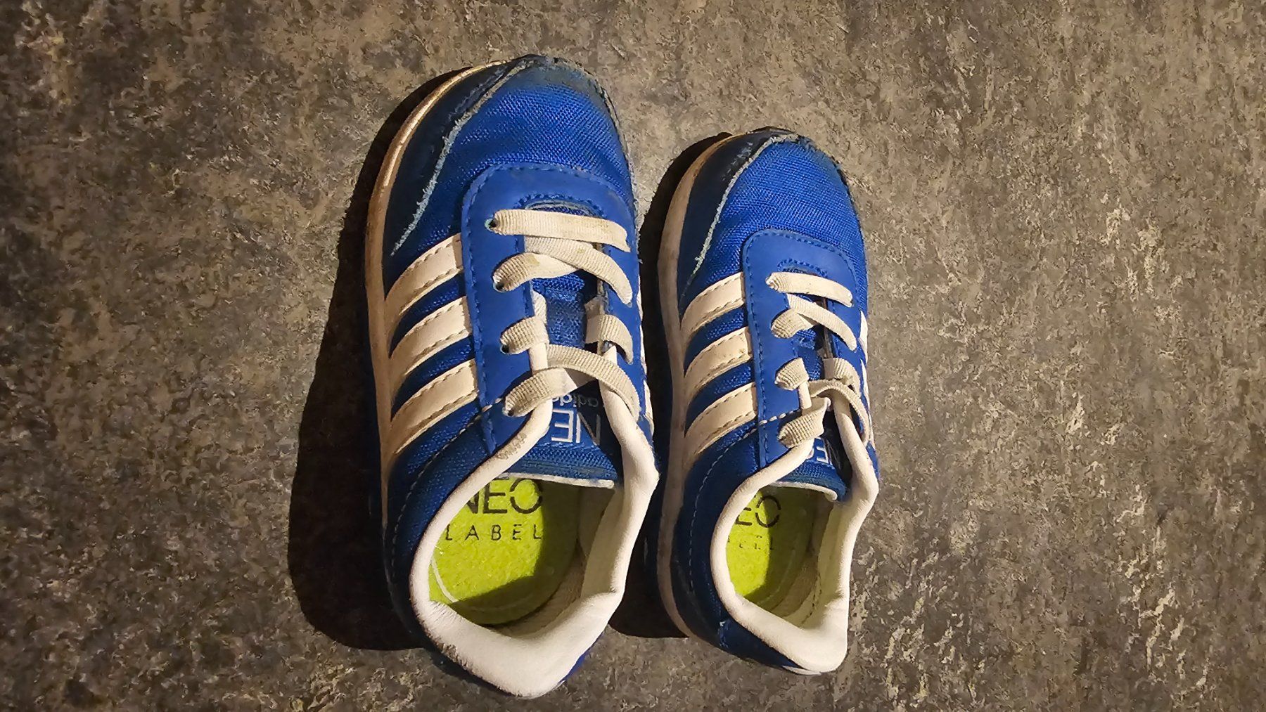 Adidas Scarpe per ragazzi: Adidas – Usato da Zürich venduto da Saxer1900