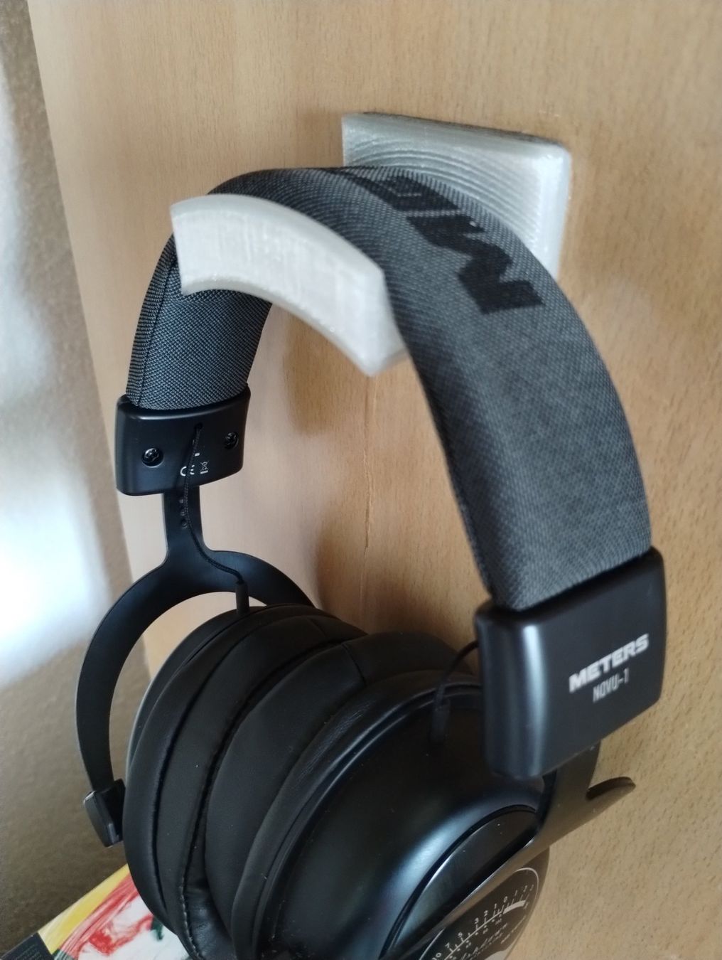 Supporti a parete: Support adhésif pour casque Pack 2 noir – Nuovo e nell'imballaggio originale da Lausanne venduto da Martinucci 2