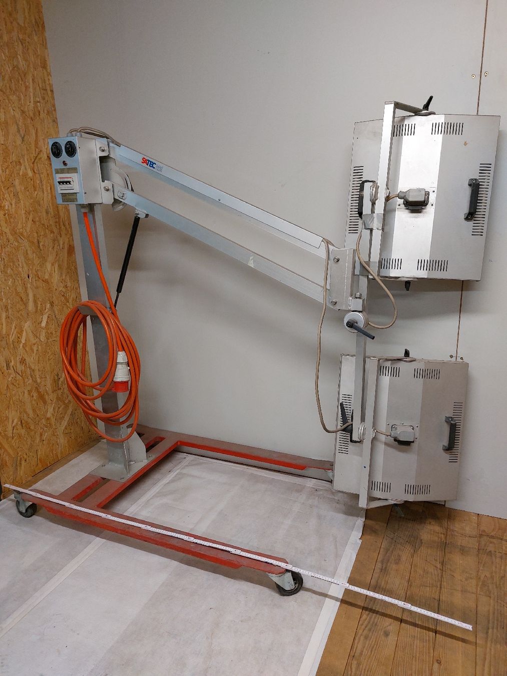 Tutti gli attrezzi: Infrarot Lacktrockner 380V – Usato da Willisau venduto da Pzm81