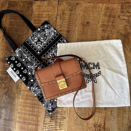 MCM tracy shoulder bag