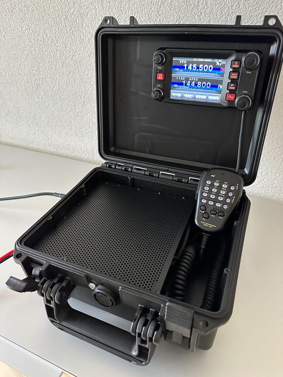 Yaesu FTM400 eingebaut in wasserdichte Box! (Gebraucht) in Titterten ...