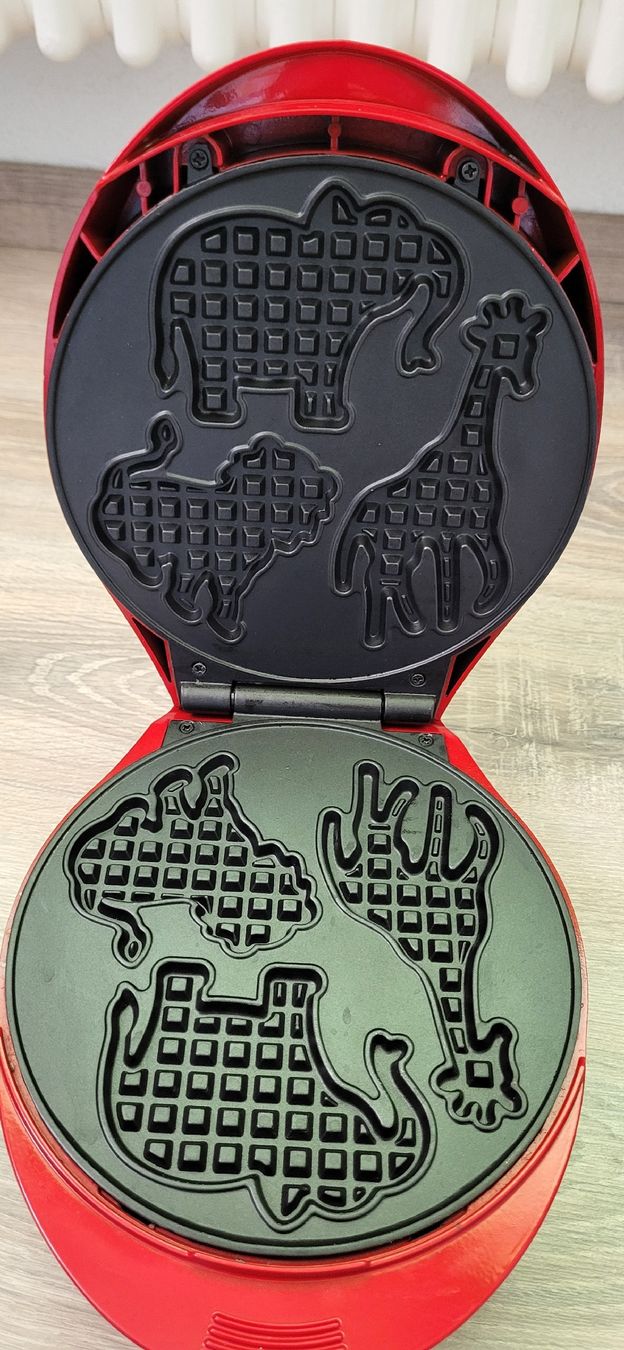 Backformen: Appareil à gaufres + moule à gâteau – Gebraucht aus Plagne von pnz75 3