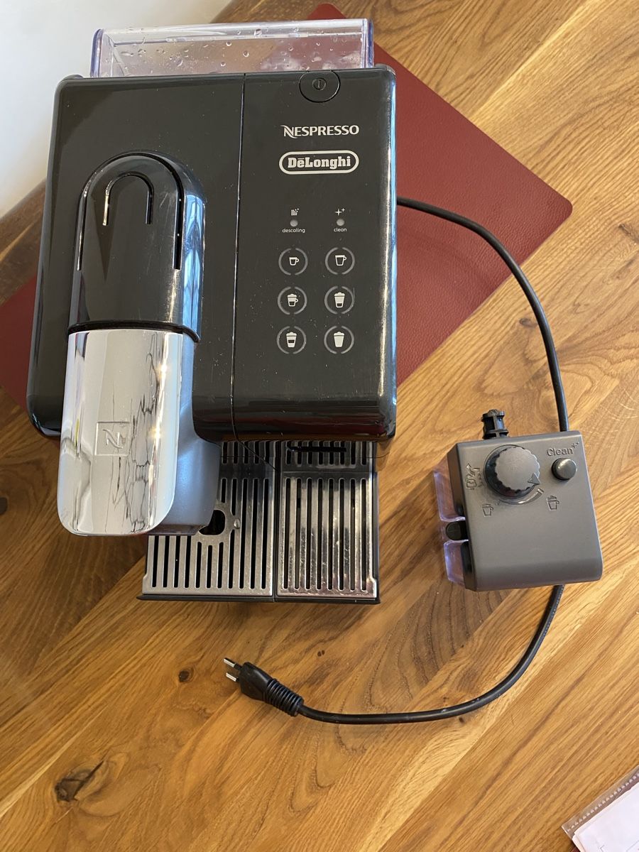 De'Longhi Kaffeemaschinen & Espressomaschinen: Nespresso DeLonghi – Gebraucht aus Adliswil von KatzenFuchs 1
