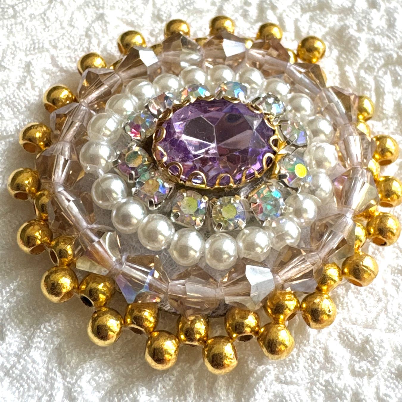 Broschen & Nadeln: Luxus Royal Brosche | Handgemachte Brosche | Brautschmuck – Neu und originalverpackt aus Vals von ABA-Atelier 5