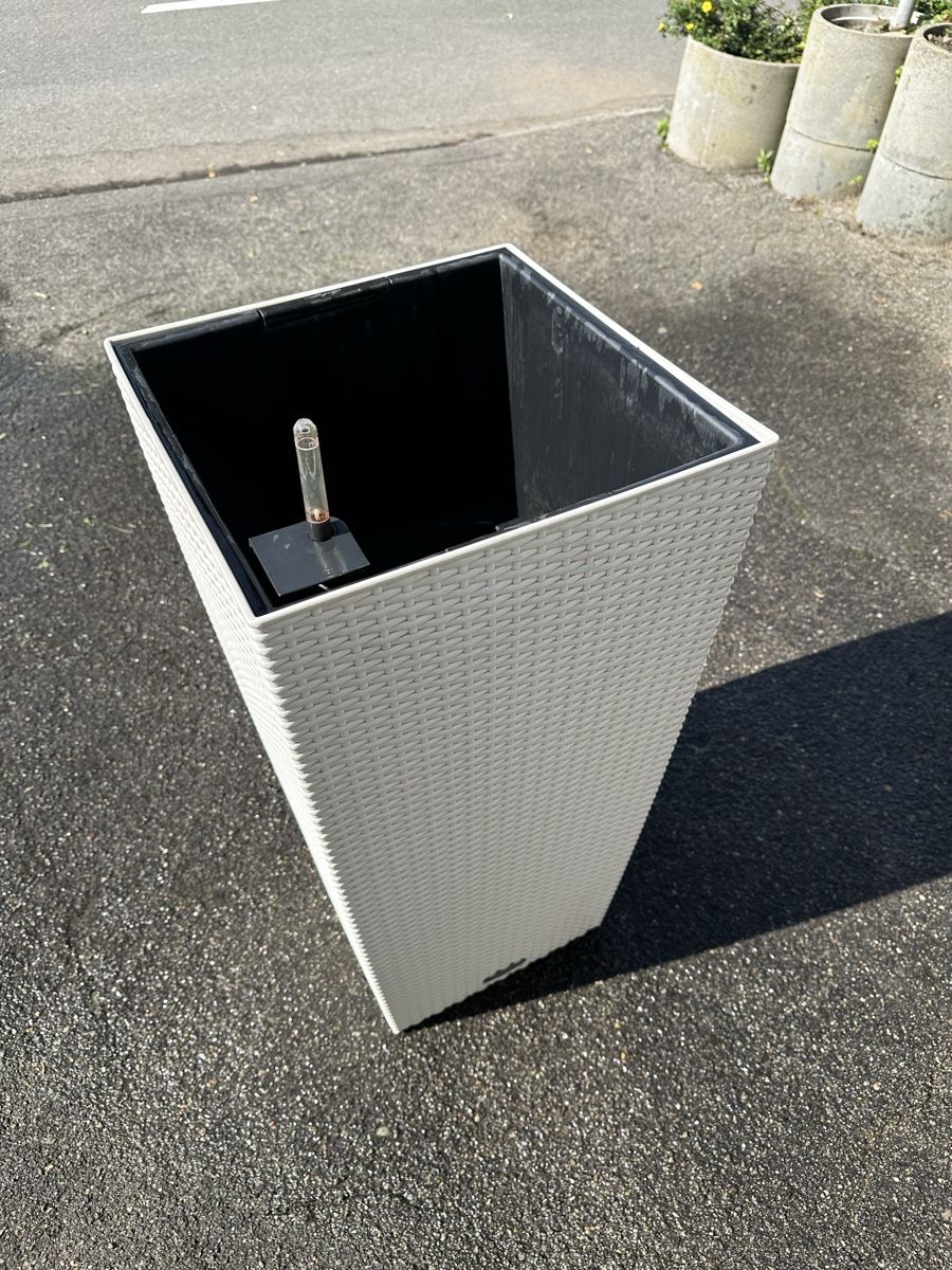 Lechuza Vasi per fiori: Blumentopf Lechuza weiss – Usato da Gisikon venduto da Jimmy22 1