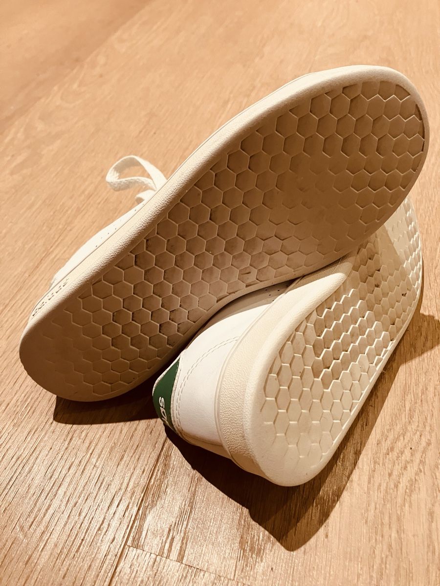 Adidas Scarpe da uomo: Adidas Turnschuhe Gr. 33.5 – Usato da Wattenwil venduto da blackburry3025 3