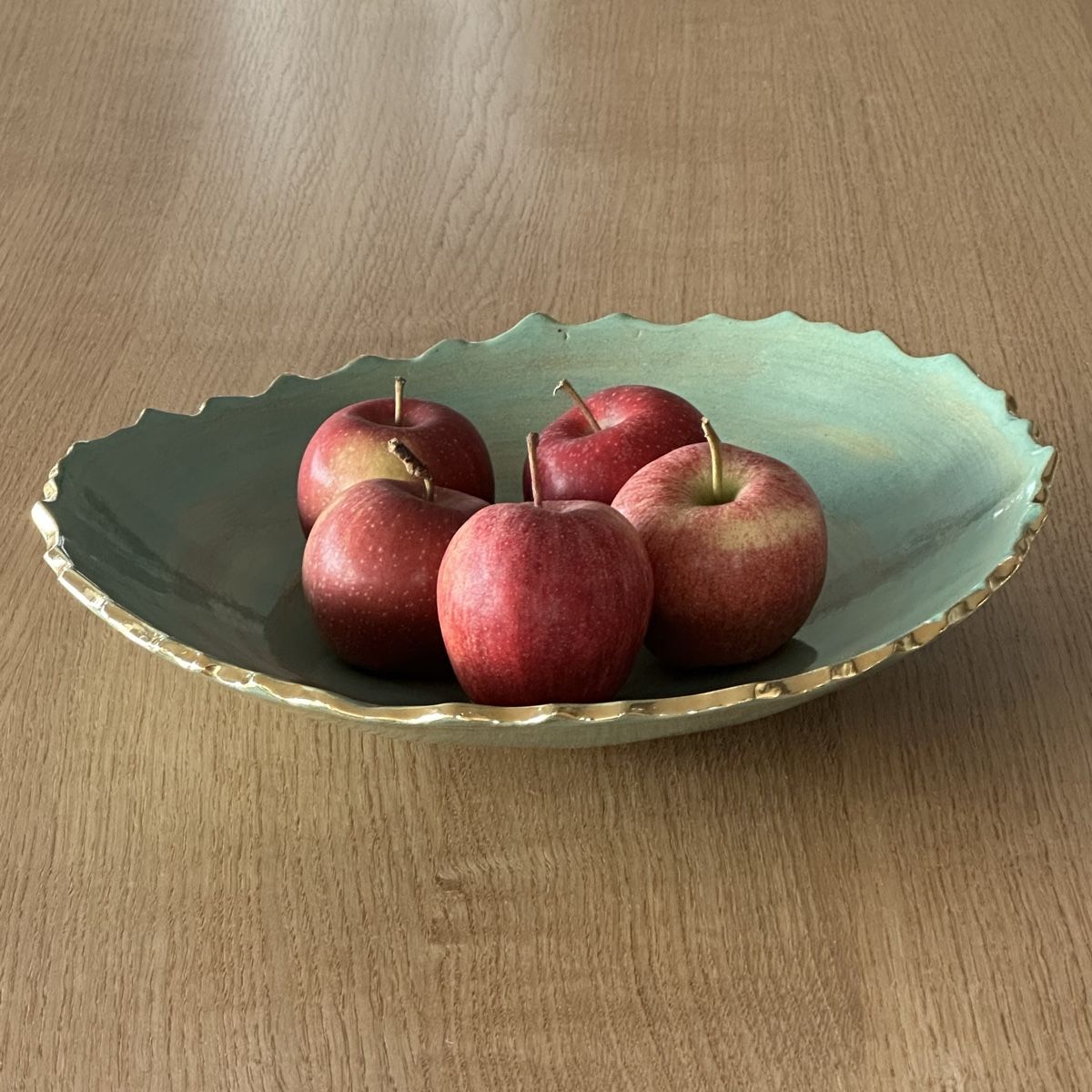 Piatti di portata: ..Schale handgetöpfert, grün changierend – Usato da Beringen venduto da Blume1234 1