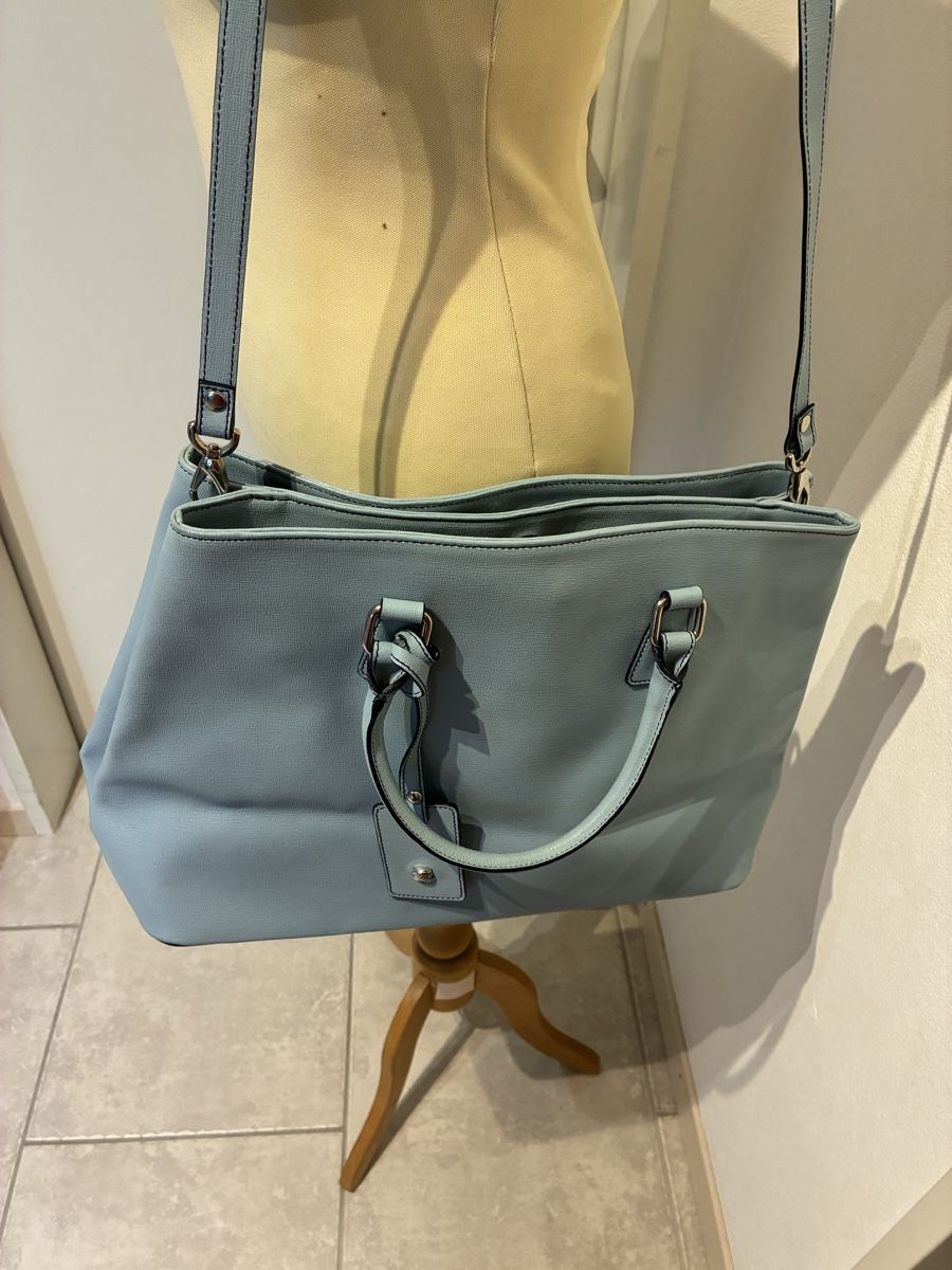 Navyboot Sacs femmes: Navyboot Handtasche/Schultertasche hellblau – D'occasion à Wallisellen par nici038