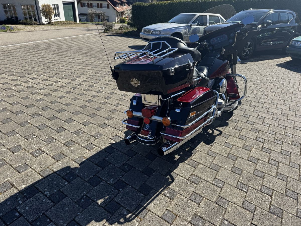 Harley-Davidson Touring: Harley Davidson FLHT 1340 – D'occasion à Seewen SO par Muggi3 7