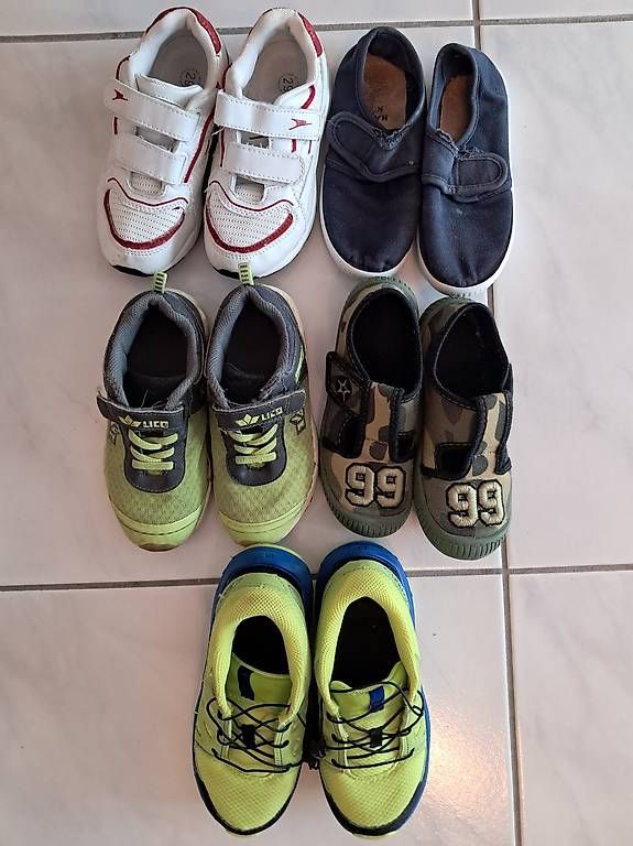 Scarpe per ragazzi: 5 Paar Schuhe Gr. 28/29 – Usato da Belp venduto da Verk976 1