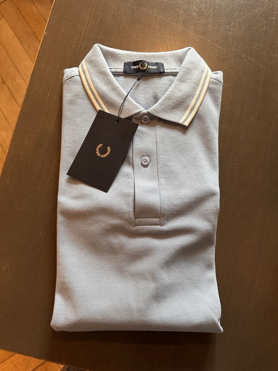 Fred Perry Magliette Polo: Fred Perry Poloshirt NEU Grösse S – Nuovo e nell'imballaggio originale da Olten venduto da threebumblebee