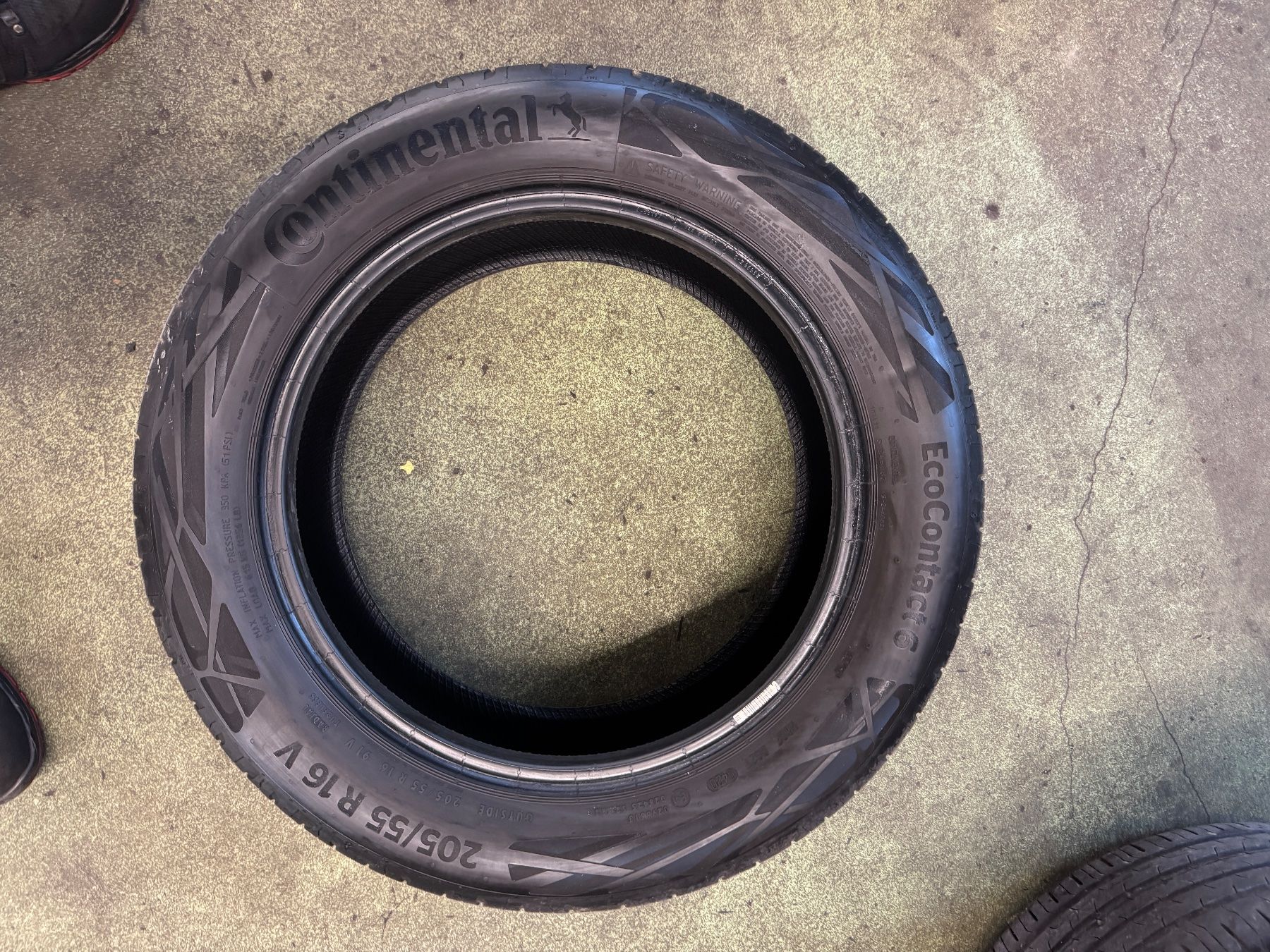 Continental Pneumatici & Ruote complete: 205/55r16 – Usato da Widen venduto da Dinero02 2