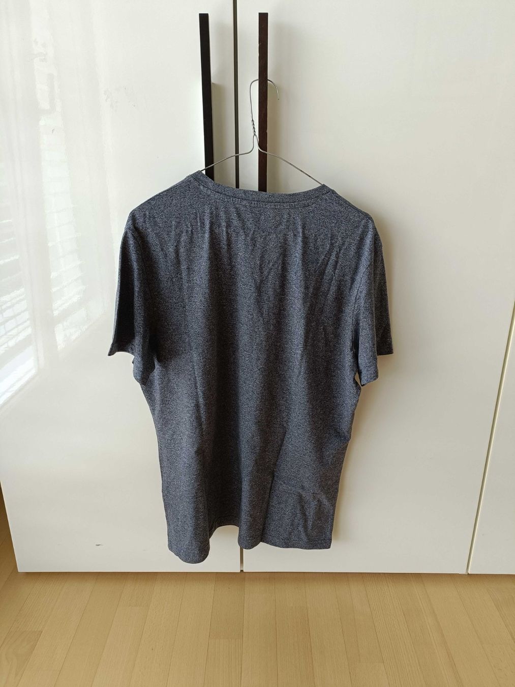 C&A T-shirt: C&A t-shirt Gr. M – Usato da Zumikon venduto da dwl_j987 1