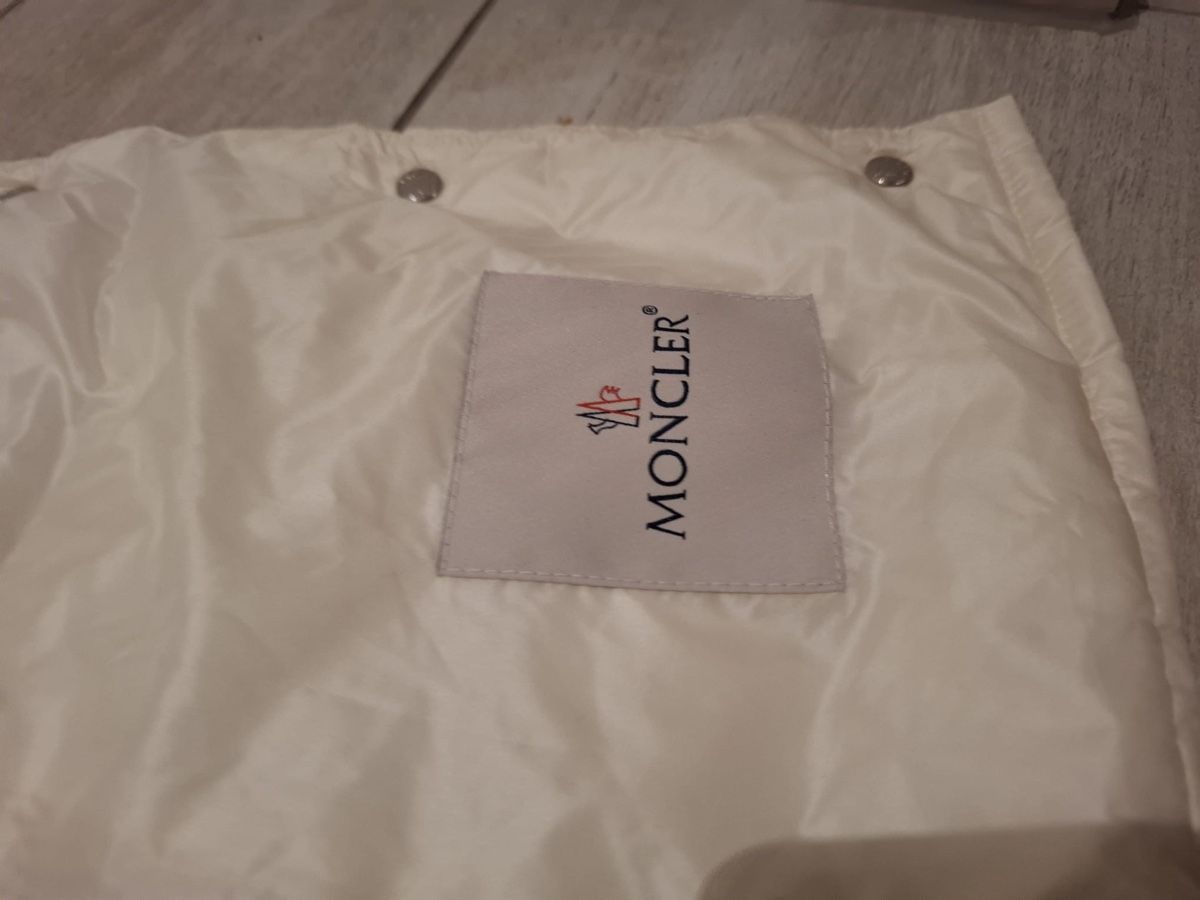 Moncler Giacche: Veste/Jacke Moncler – Nuovo (secondo la descrizione) da Prilly venduto da Sdeca 7