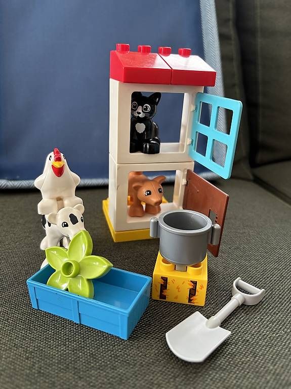 Giocattoli: Lego Duplo kleiner Bauernhof – Usato da Thun venduto da Biene122