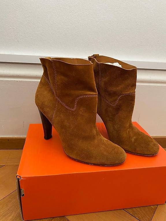 Scarpe da donna: Bottines en daim Michel Vivien T35 – Nuovo (secondo la descrizione) da Lausanne venduto da dod_yz8r