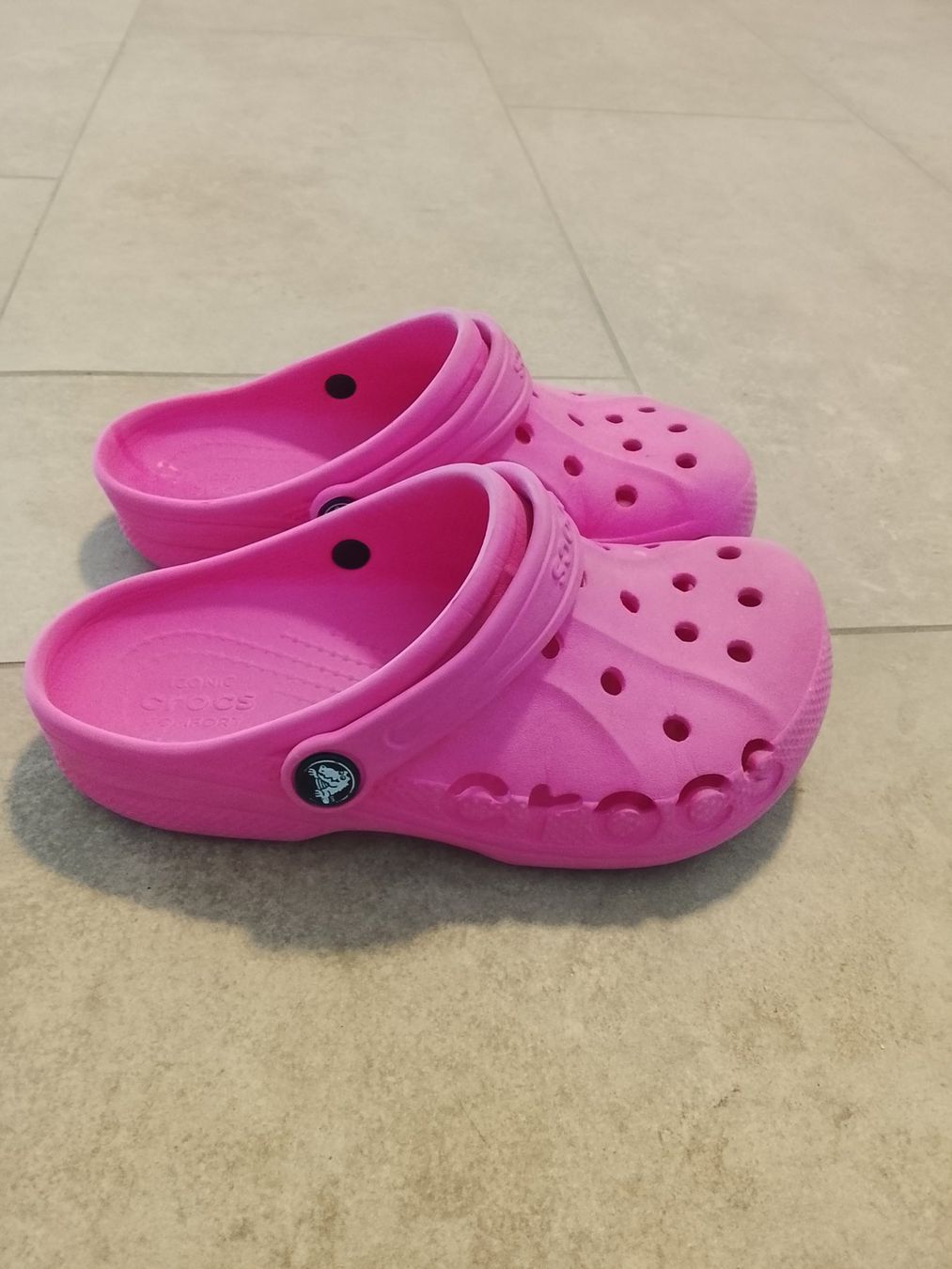 Crocs Scarpe da uomo: Crocs Gr. 33-34 – Usato da St. Gallen venduto da Okonomyiaki 1