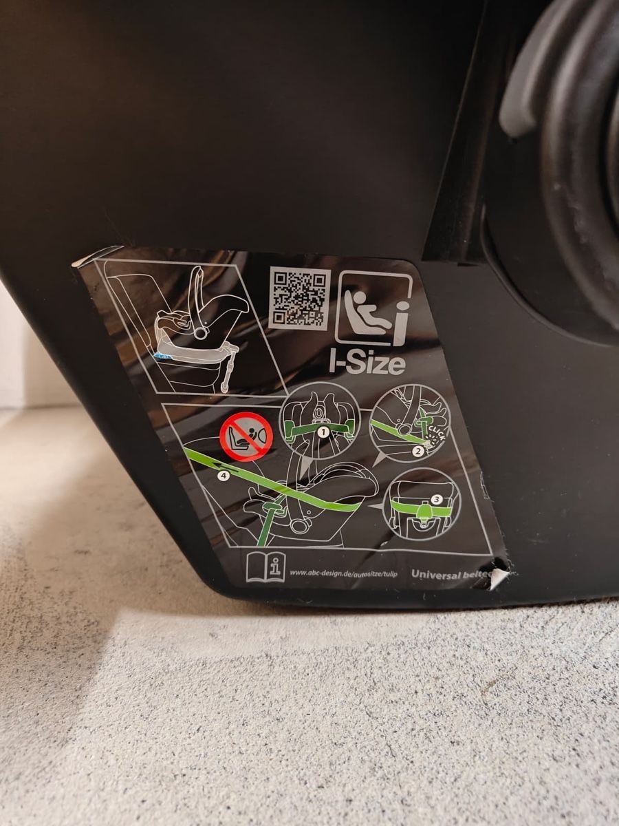 ABC Design Seggiolini per auto: ABC DESIGN Babyschale Tulip i-Size mit Isofixbasis – Usato da Aesch BL venduto da Molny 5