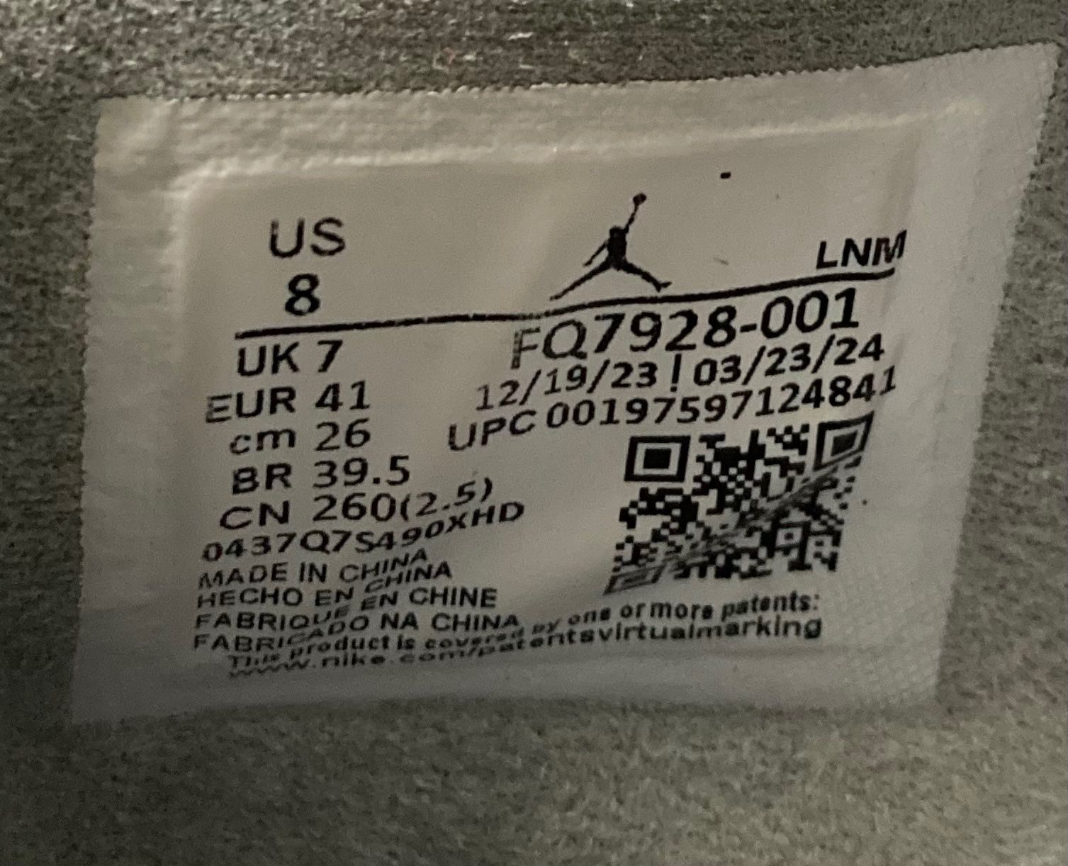 Jordan Herrenschuhe: Nike Air Jordan 4, grau, Retro, Gr. 41 – Gebraucht aus Bachenbülach von poschte22 6