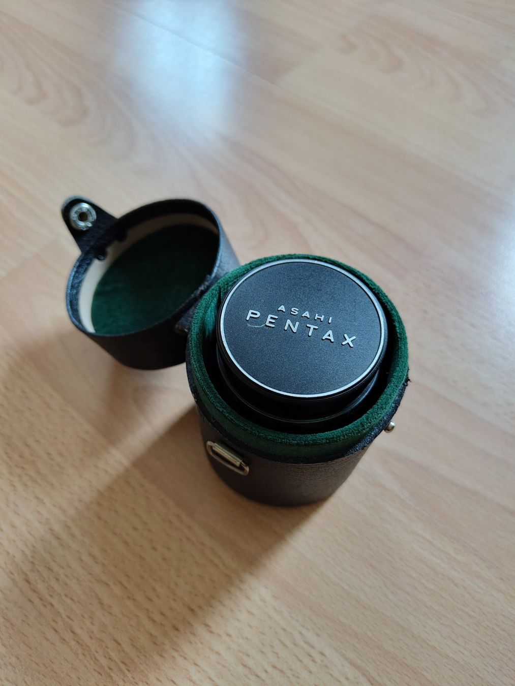 Pentax Obiettivi: Ashai Pentax Super Takumar 1:2.8/105 Objektiv – Usato da Basel venduto da OleThiele 3