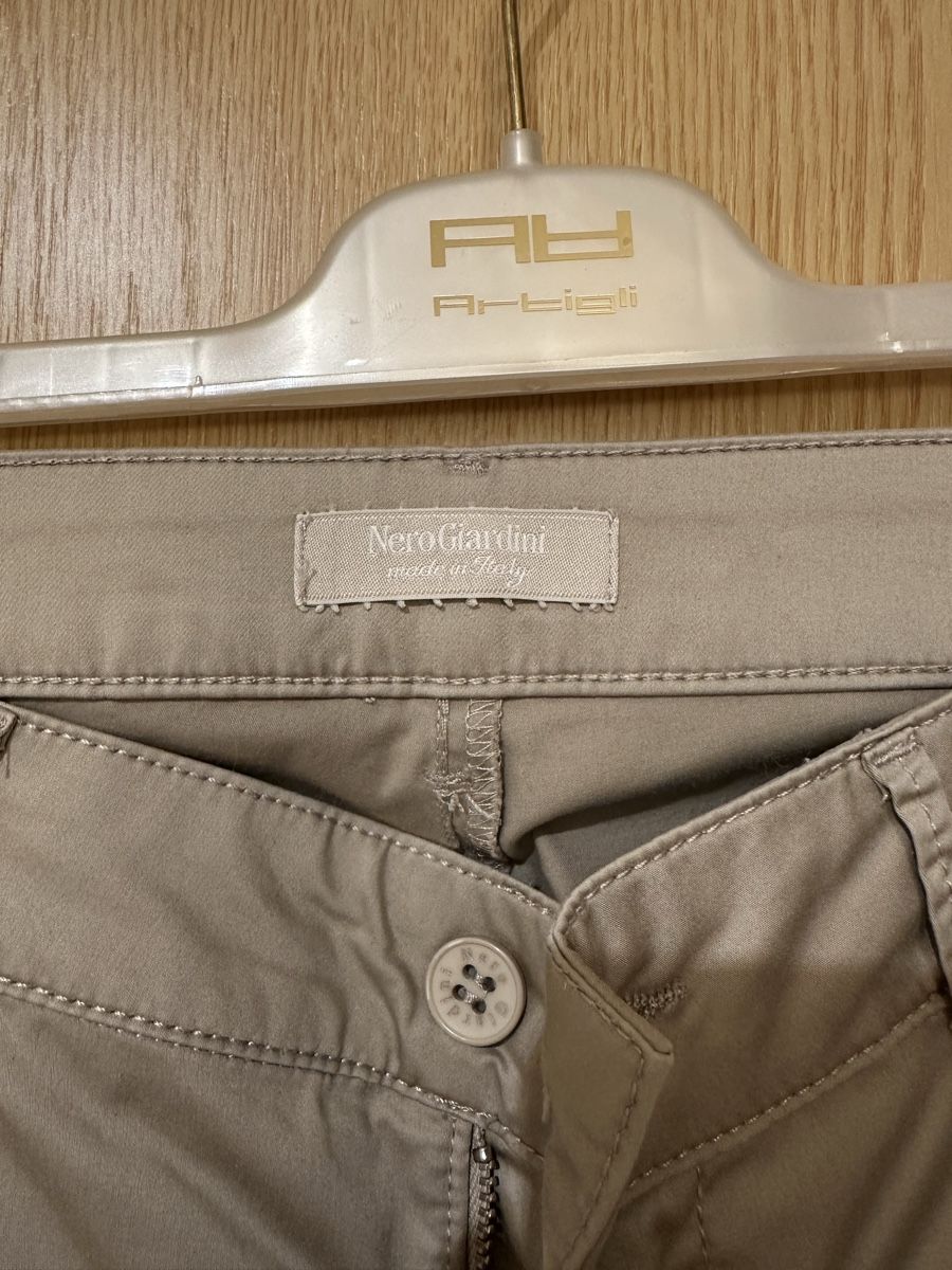 Pantaloni: Hosen Nerogiardini S/M – Usato da Gordola venduto da EleSecondHand-TCG 4